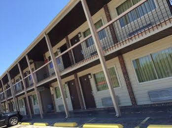 Redwood Inn Gadsden Bagian luar foto